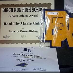 Meet your Posher, Danielle